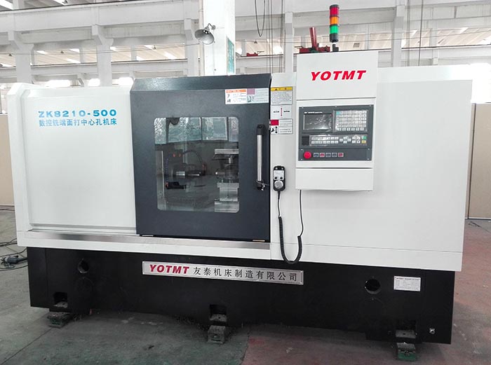 電(dian)動三輪車後橋數(shu)控專用機床正面(mian)圖