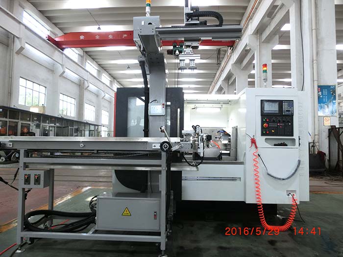 DW200對向(xiàng)曲線高速銑床正(zhèng)面圖