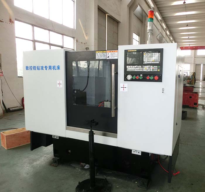 ZY-50數控銑鑽攻(gōng)專用機床側面圖(tu)