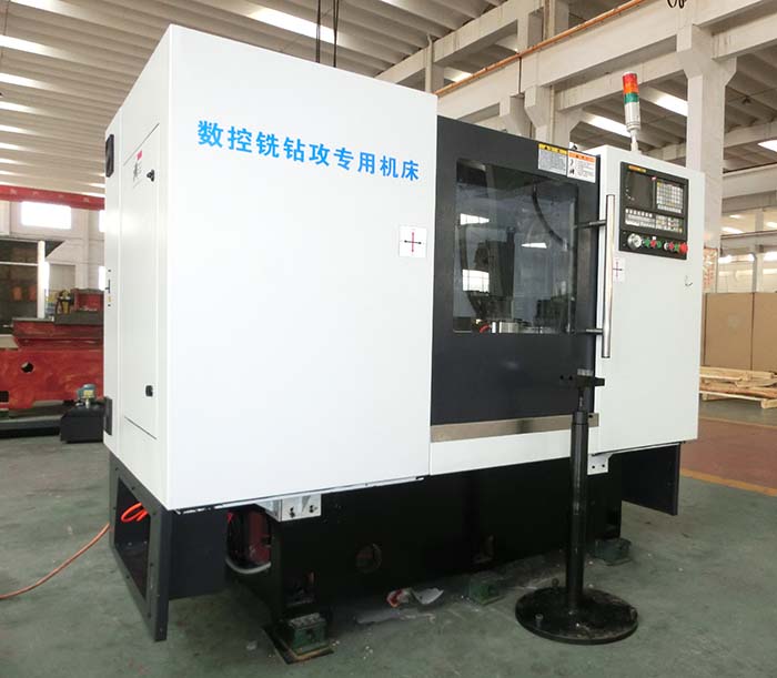 ZY-50數控銑鑽攻專用(yong)機床實物圖