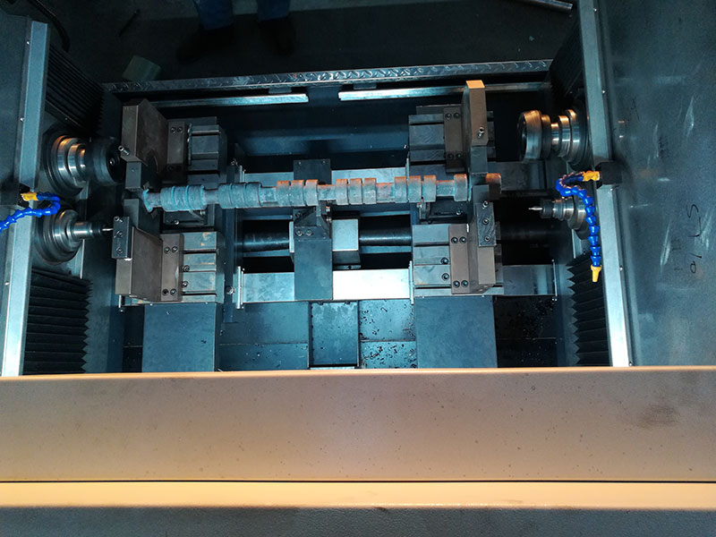 凸輪軸在銑(xǐ)打機上裝夾和(he)定位